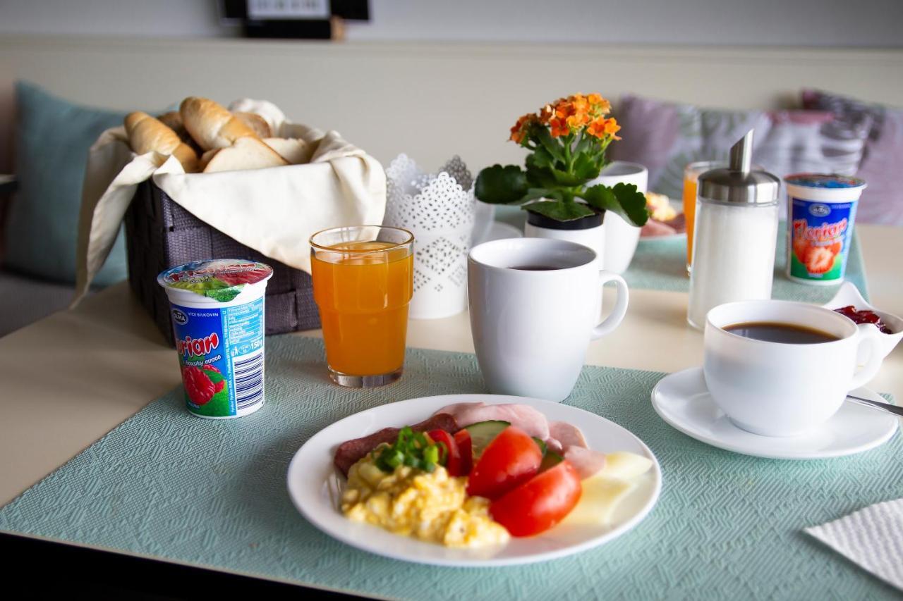 Penzion Cafe Na Svahu 헤프 외부 사진